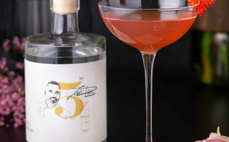 Rezept: Gin Cocktail Cosmo Valentine mit Luis Dias Gin N° 5